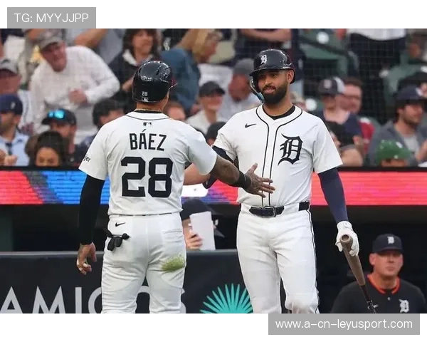 MLB外场天才防守化解了对手多次进攻